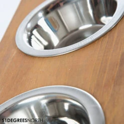 51 Degrees North Voerbak Teak High 17 51 Degrees North Voerbak Teak High -Honden Benodigdheden 51 degrees north voerbak teak high 211091 1000 none