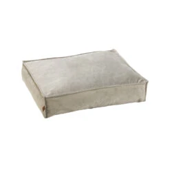 Designed By Lotte Nalino Hondenkussen -Honden Benodigdheden CaT57wcT7d9Wr41GV7fkmBpn3h9nMB metaRGVzaWduZWQtYnktTG90dGUtTmFsaW5vLUhvbmRlbmt1c3Nlbi0tLUdyaWpzLmpwZw