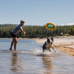 Ruffwear Hydro Plane Floating Throw Toy -Honden Benodigdheden ruffwear hydro plane floating throw toy 200828 2000 none