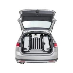 Trixie Universeel Achterhek Voor Auto 16 Trixie Universeel Achterhek Voor Auto -Honden Benodigdheden trixie universeel achterhek voor auto 178333 1500 none